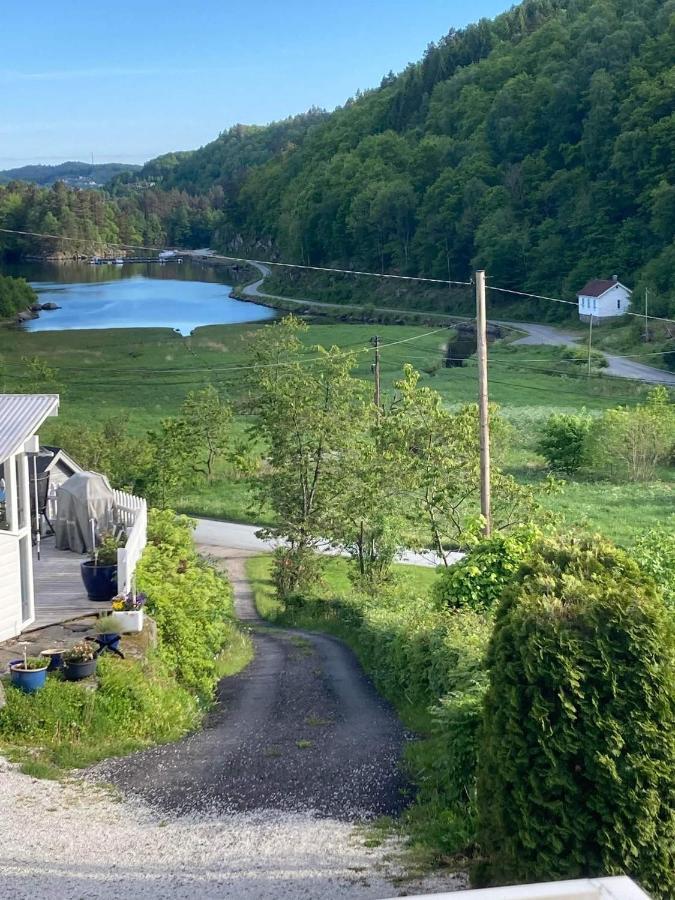 Anneks I Naturskjonne Gitlevag Lyngdal Buitenkant foto